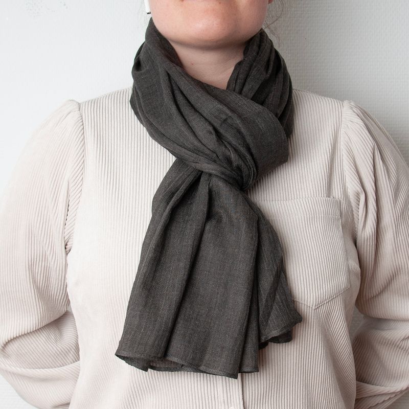 Skjerf i modal - grå