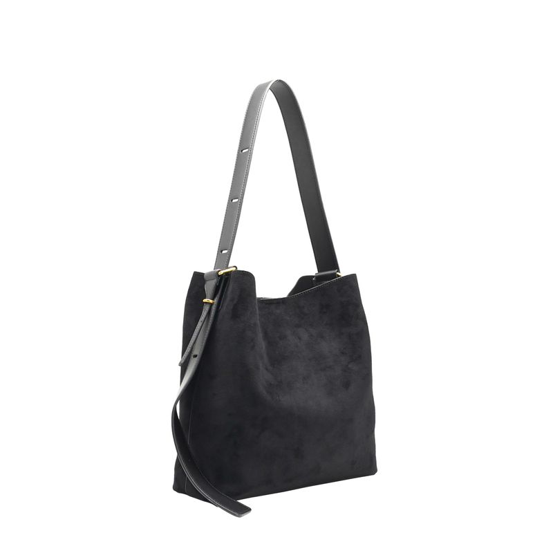 KAROLINE bucketbag i imitert semsket skinn svart